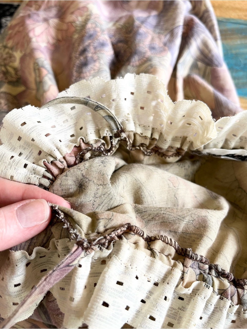Vintage Dress Midi Floral Cottagecore Farmhouse Boho Prairie Mauve Beige S/M - Picture 14 of 14